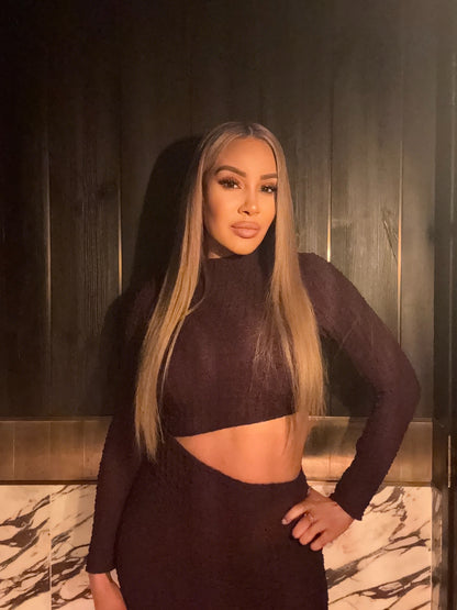 Sienna Hazell HD lace frontal human hair wig | dark blonde with shadow root